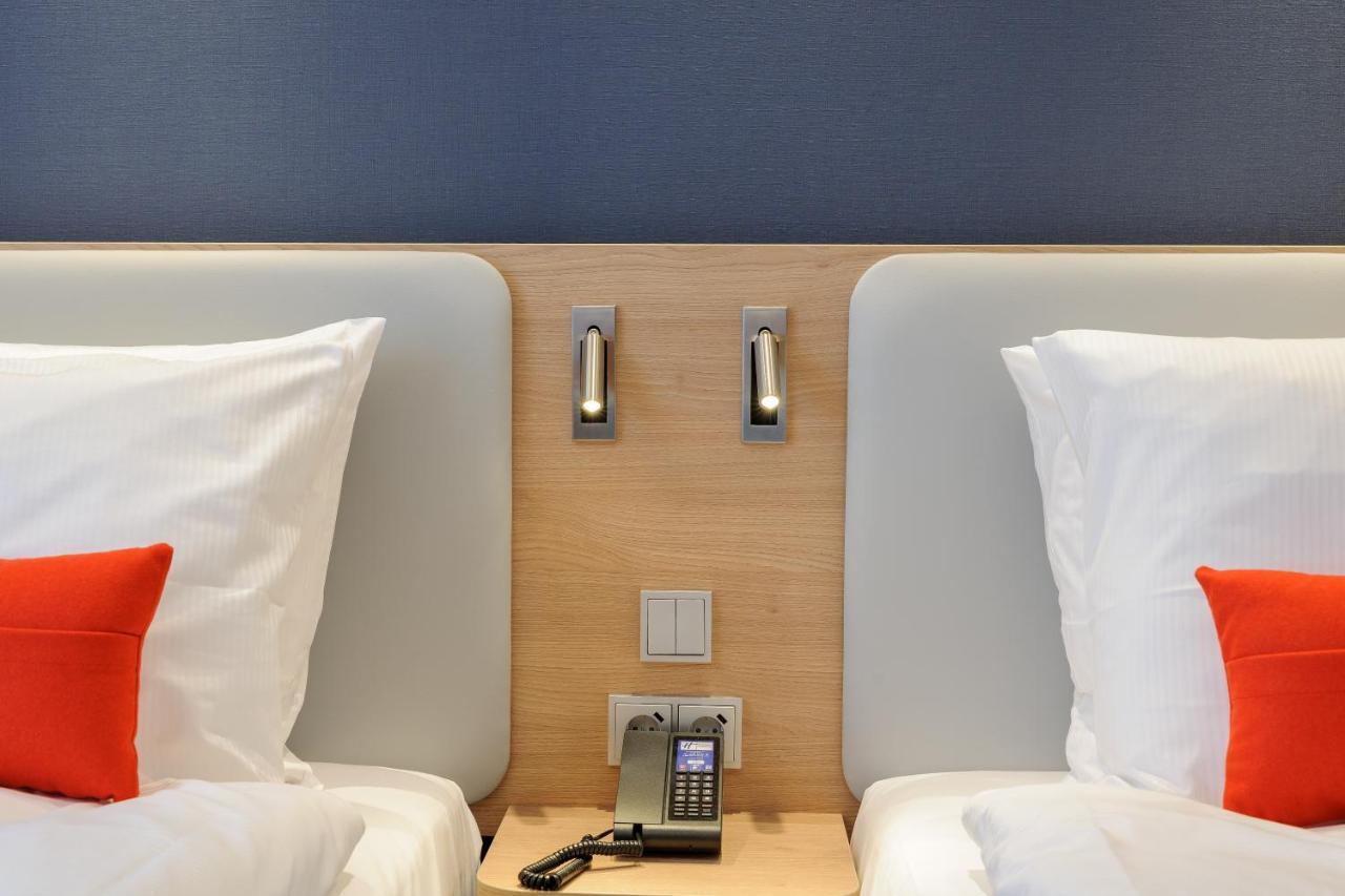 Holiday Inn Express - Berlin - Alexanderplatz By Ihg Hotel Berlim
