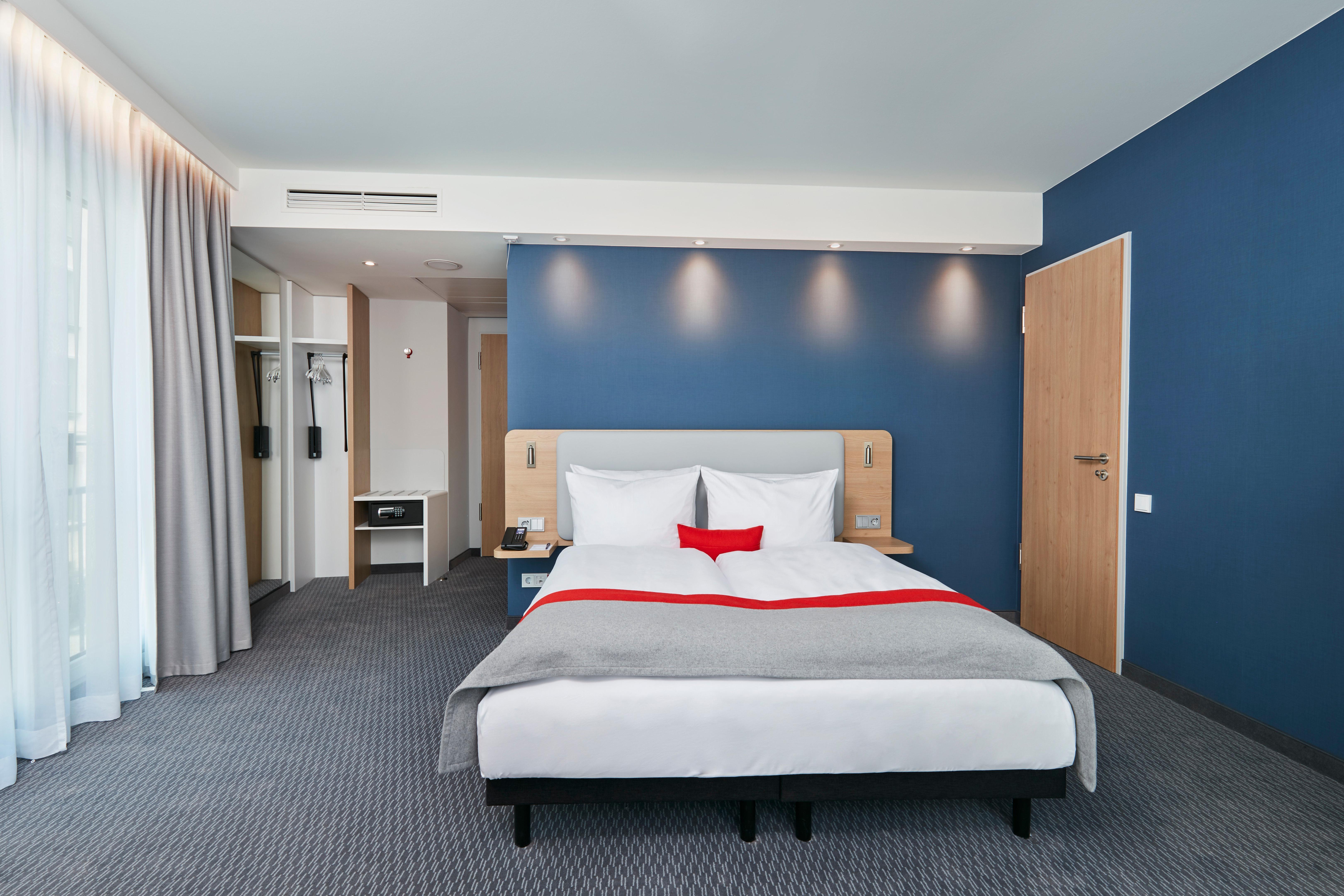 Holiday Inn Express - Berlin - Alexanderplatz By Ihg Hotel 3*