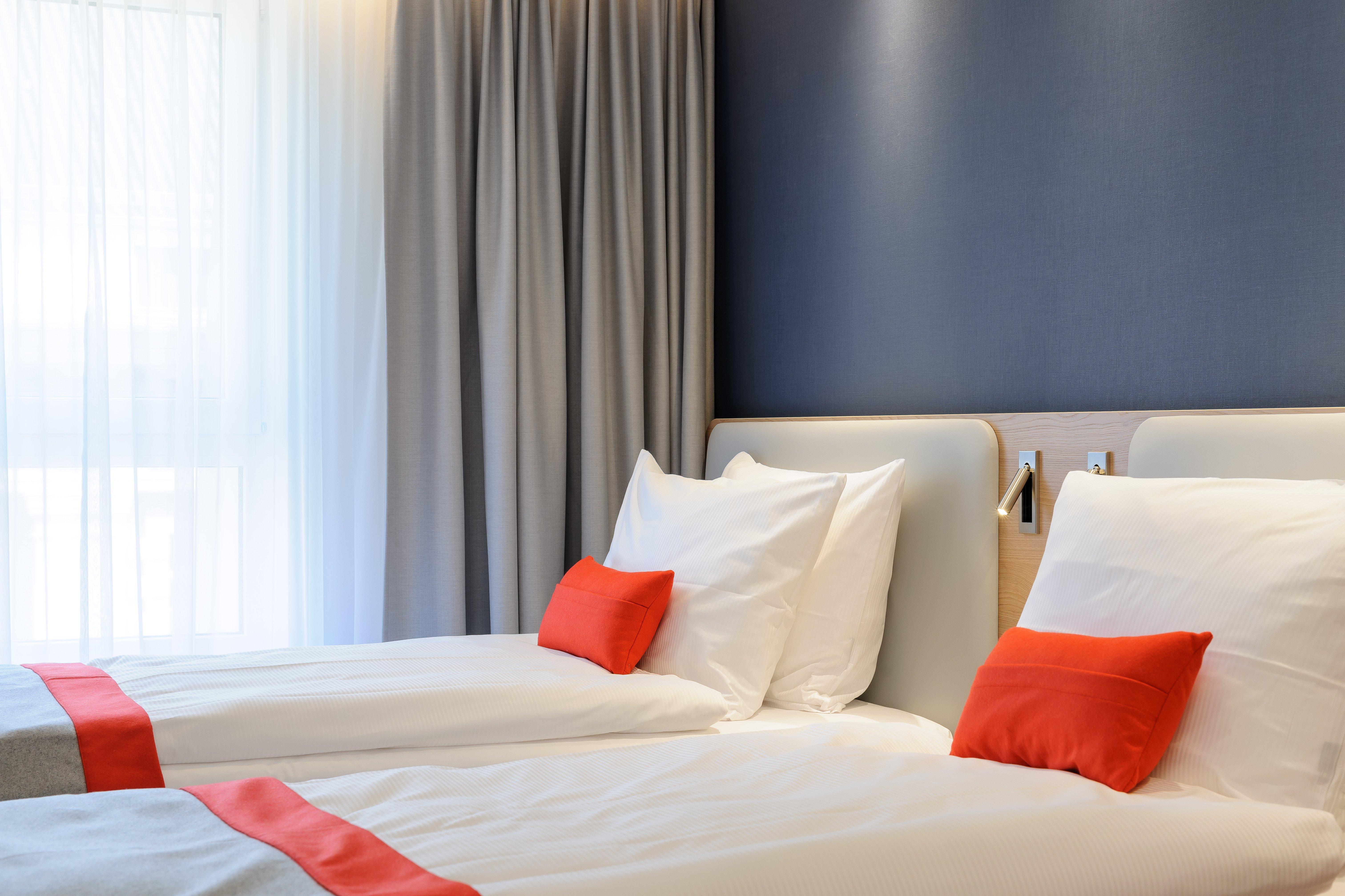Holiday Inn Express - Berlin - Alexanderplatz By Ihg Hotel 3*