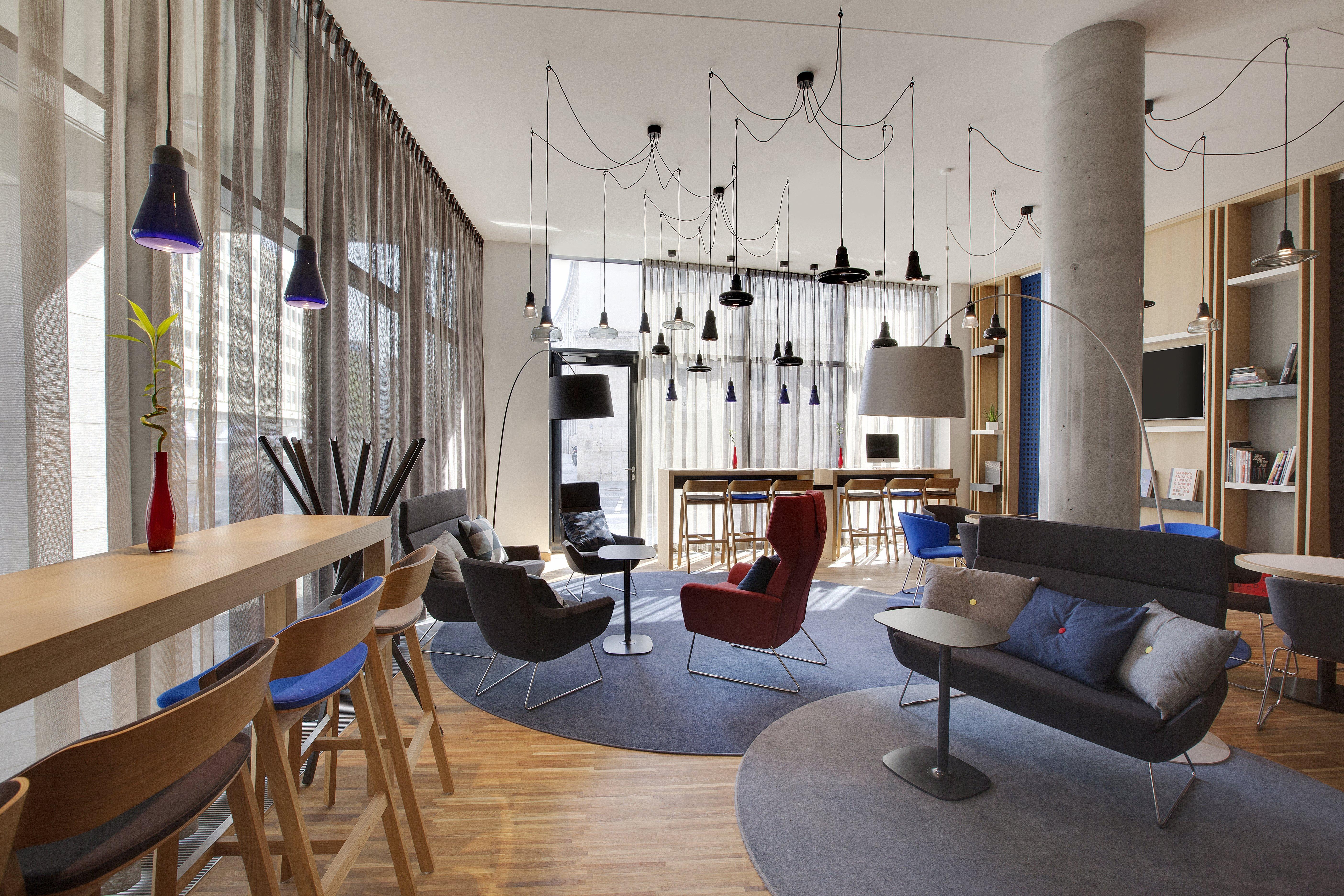 Hotel Holiday Inn Express - Berlin - Alexanderplatz By Ihg 3*