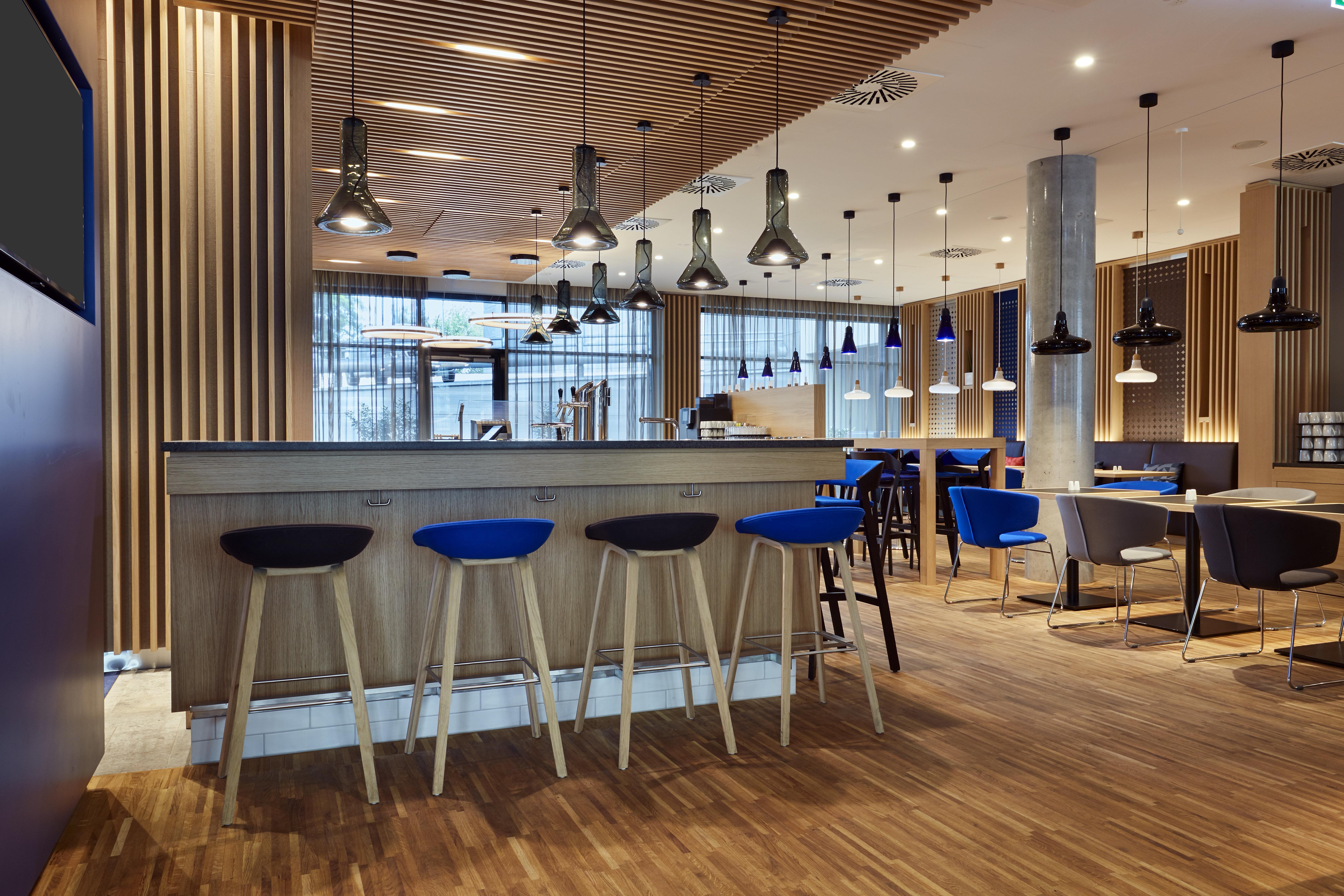 Holiday Inn Express - Berlin - Alexanderplatz By Ihg Hotel Berlim