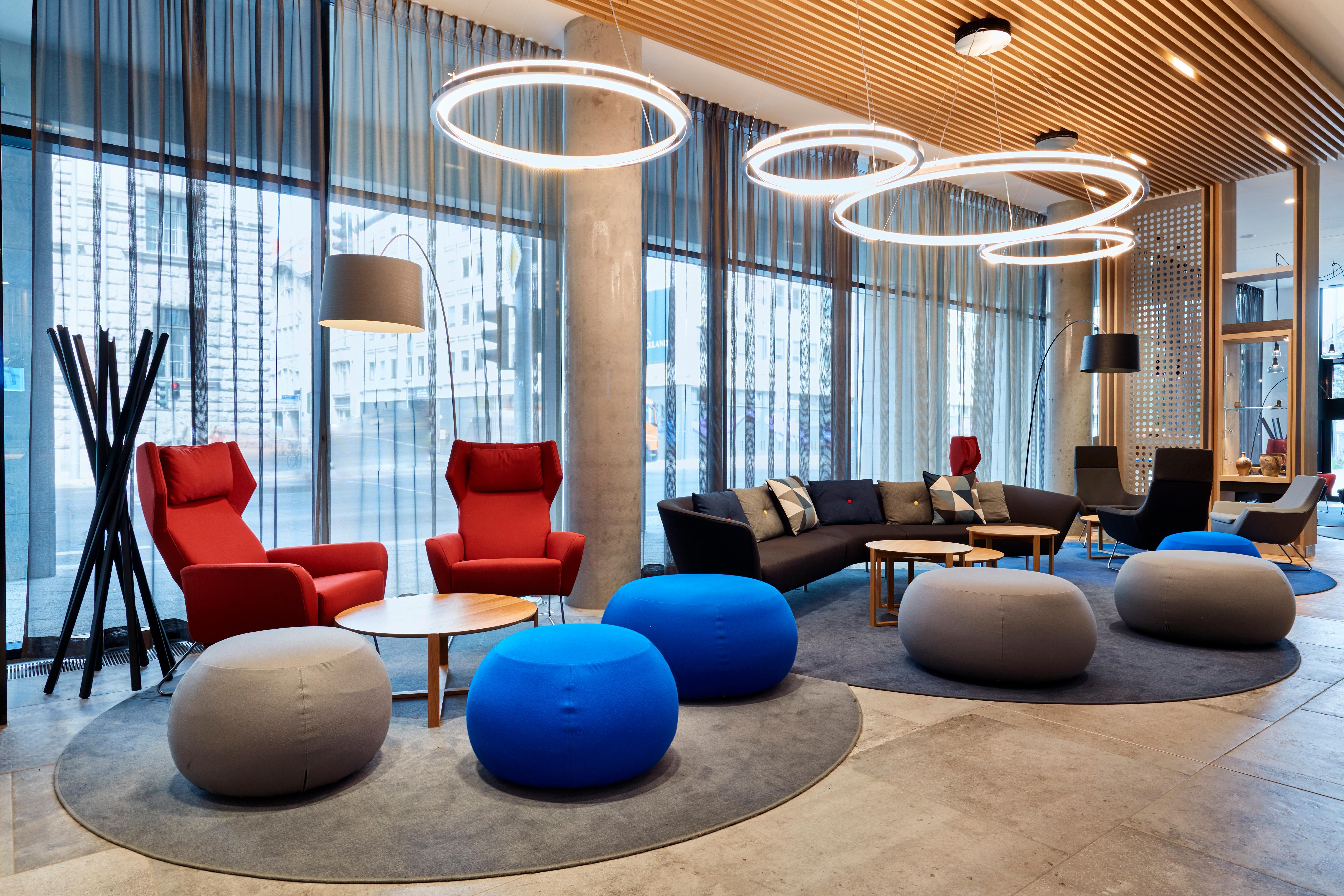 Hotel Holiday Inn Express - Berlin - Alexanderplatz By Ihg 3*