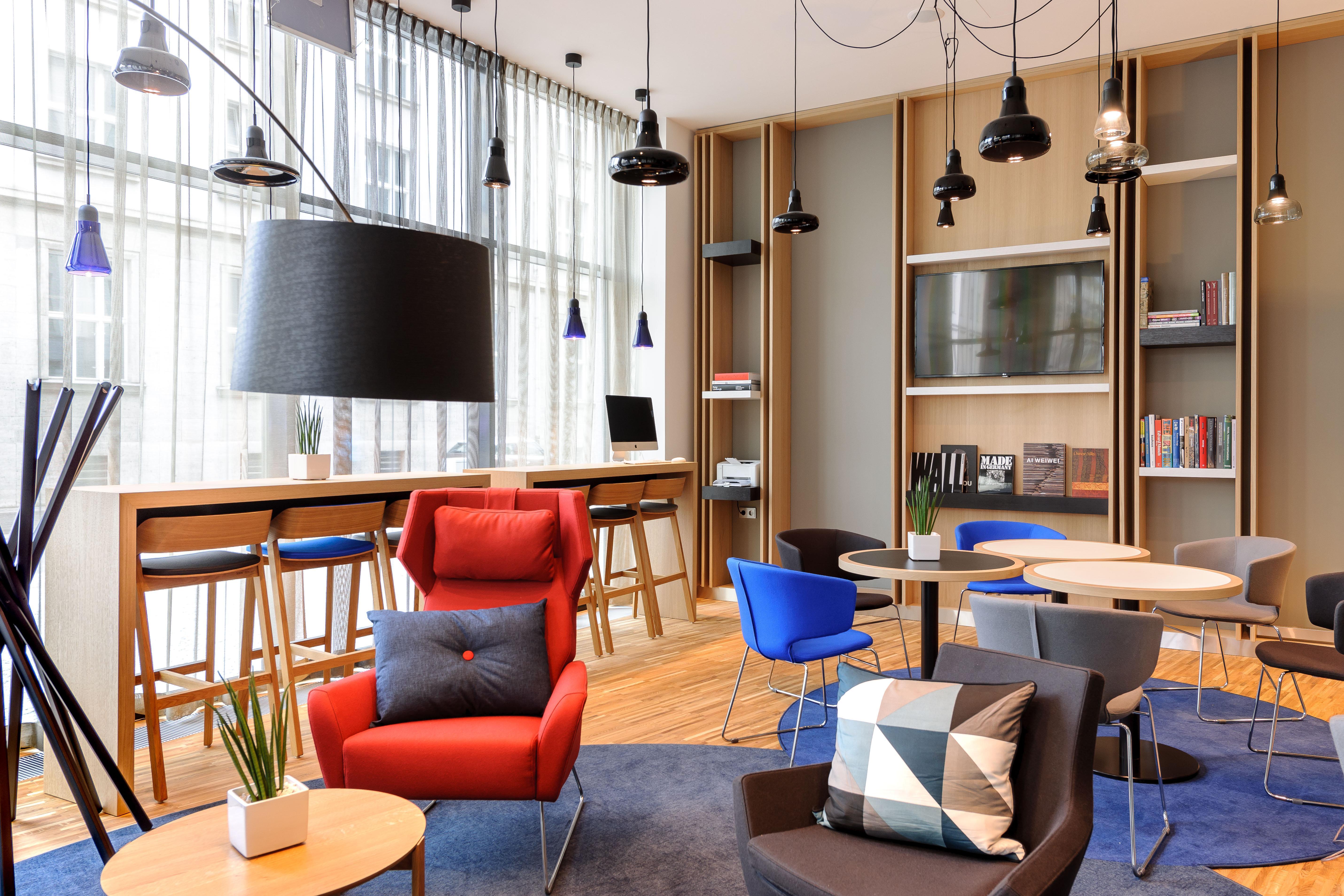 Holiday Inn Express - Berlin - Alexanderplatz By Ihg Hotel 3*