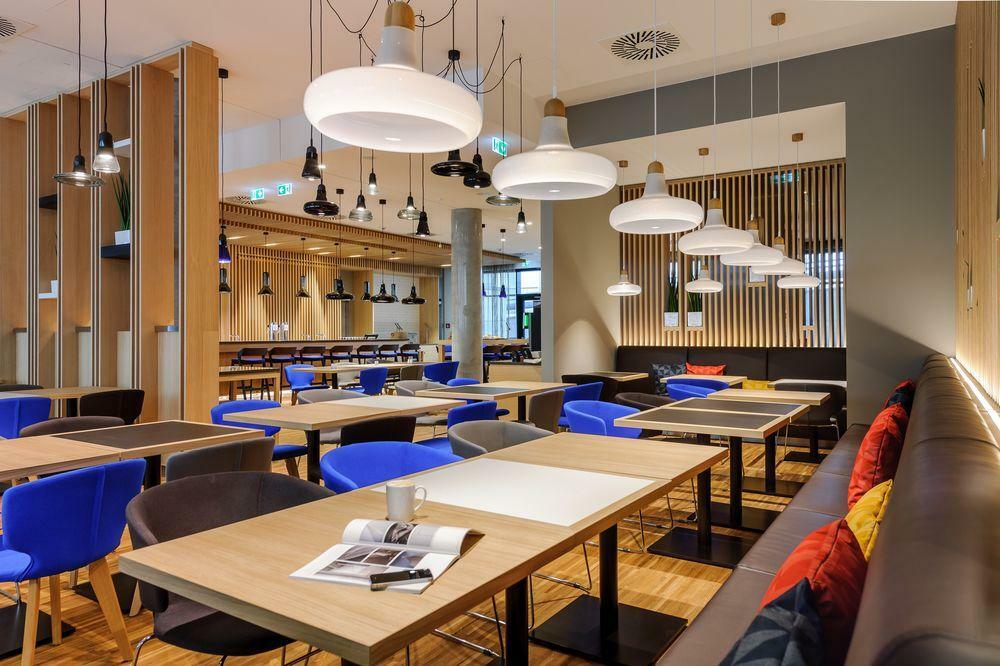 Holiday Inn Express - Berlin - Alexanderplatz By Ihg Hotel Berlim