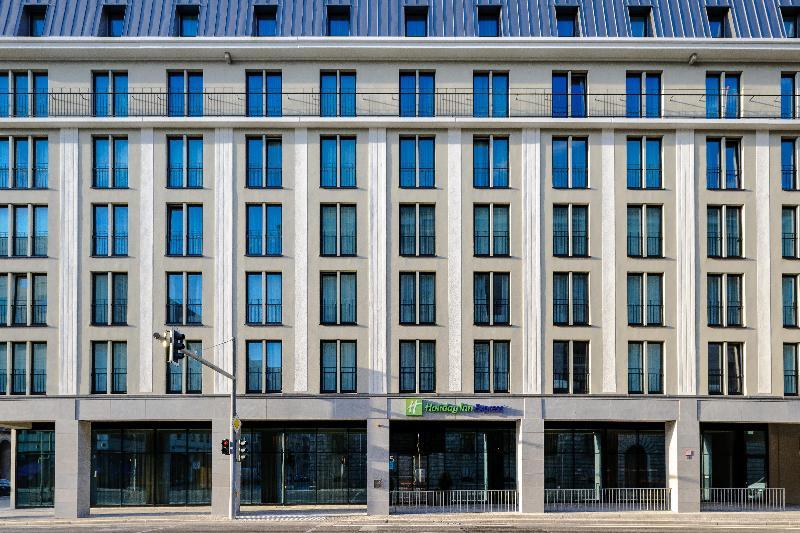 Holiday Inn Express - Berlin - Alexanderplatz By Ihg 3*